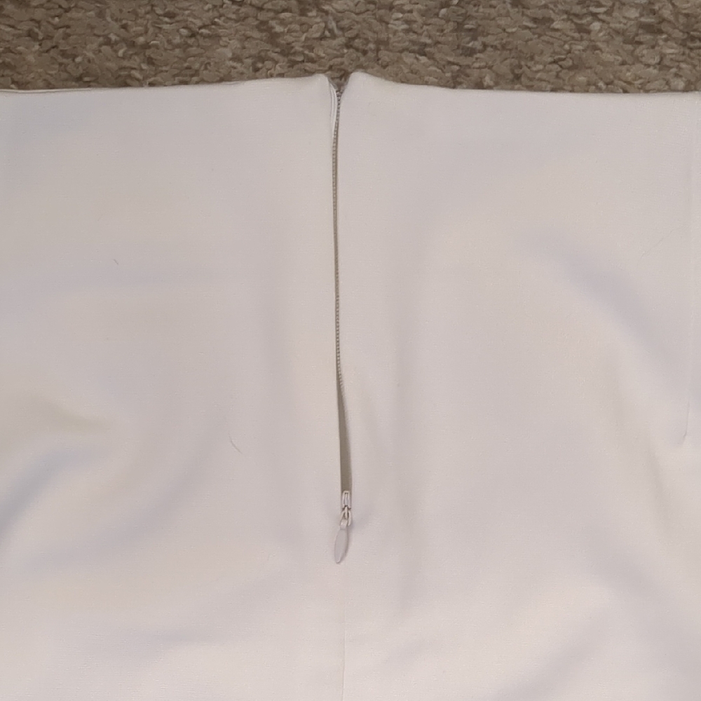 Amazon White Pencil Mini Skirt with Slit - Picture 4 of 6
